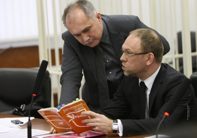 Тимошенко  ще раз скористається своїм правом судитися з Фірташем