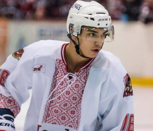 Канадские хоккеисты провели матч в украинских вышиванках, - ВИДЕО ФОТО