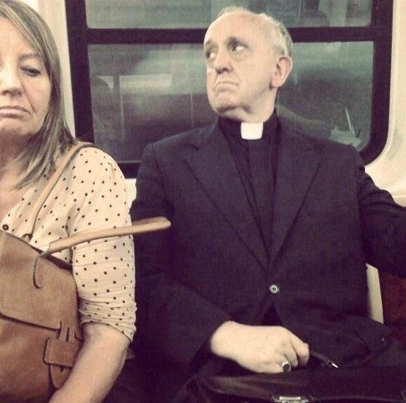 Папа-аскет їздить на метро, любить танго і футбол