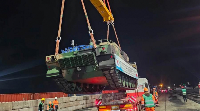 Польща отримала південнокорейські танки для посилення кордону з рф