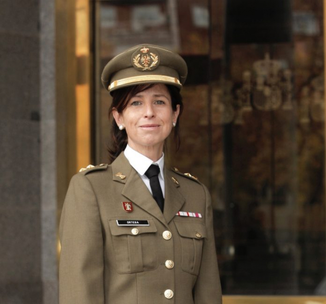 В Іспанії жінка вперше стала генералкою збройних сил