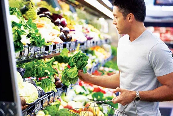 Люди частіше отруюються фруктами та овочами, ніж м'ясом