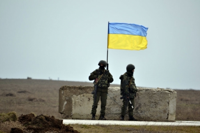 Украинским военным следует заблокировать Крым и границы, чтобы 