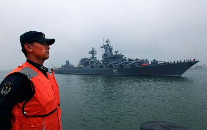 Россия и Китай проведут совместные военные учения в Средиземном море