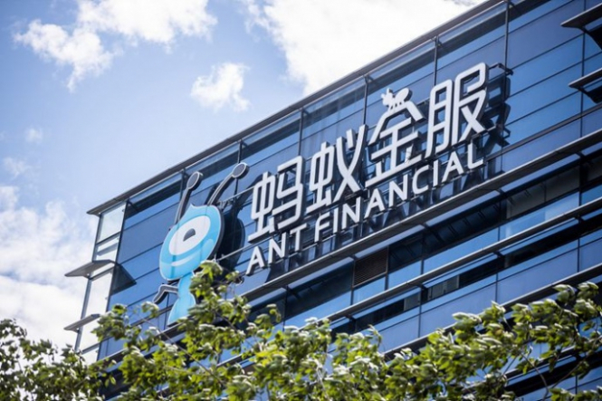 Китай планирует заставить ТехноГигант делиться данными о потребительских кредитах