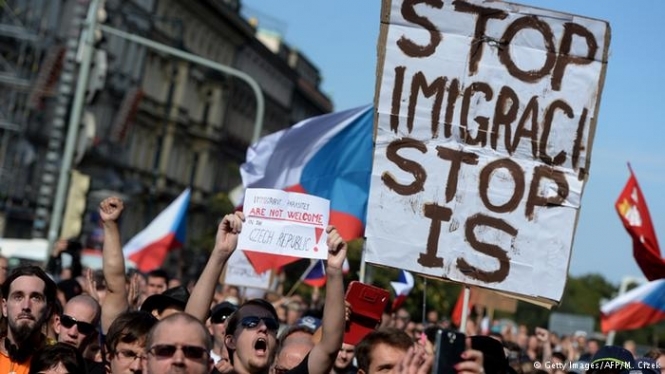 Чехія погрожує ЄС судом у випадку ухвалення квот на біженців