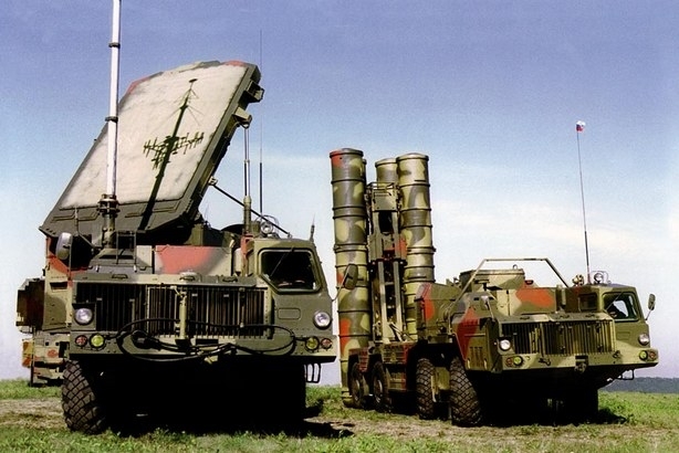 РФ передала Білорусі зенітно-ракетні комплекси С-300