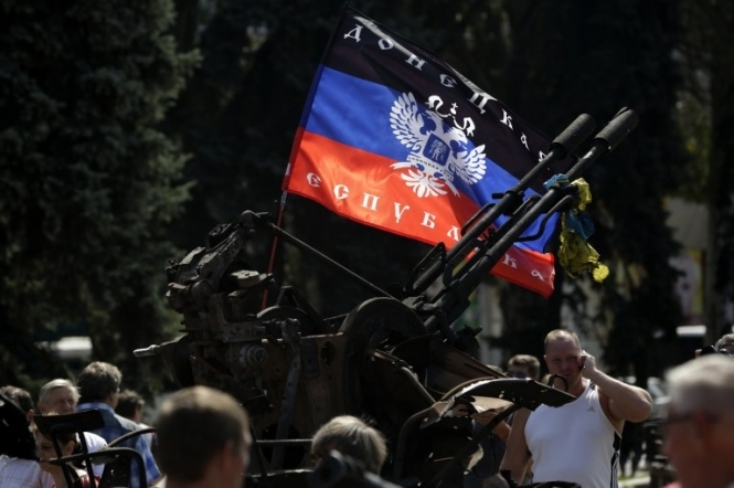Терористи "ДНР" і "ЛНР" обіцяють зберегти політичний простір України, але вимагають для себе особливого статусу