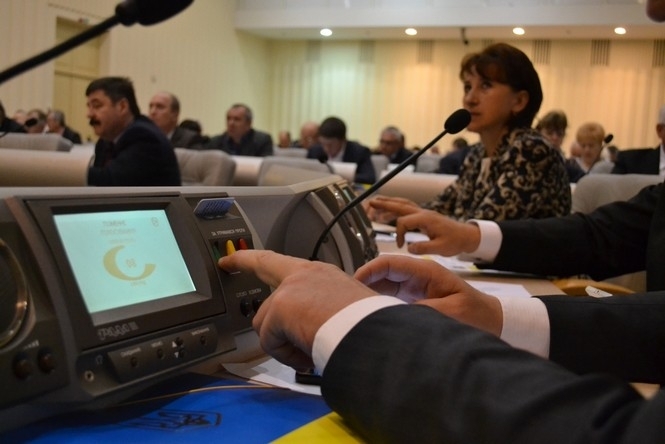 В Днепропетровске стартовало голосование за переименование города