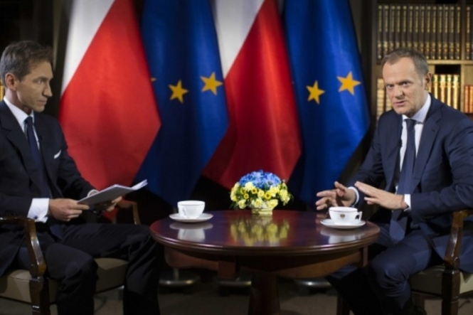 Польша будет помогать Украине, но не будет вмешиваться с советами, - польский премьер Туск