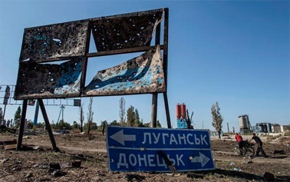 За два года почти полсотни гражданских лиц стали жертвами войны в Донбассе