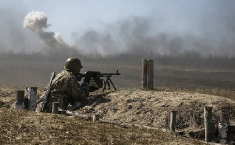 Боевики 45 раз в сутки обстреляли силы АТО, - пресс-центр