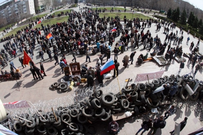 Донецькі сепаратисти планують референдум з підтримкою військових РФ