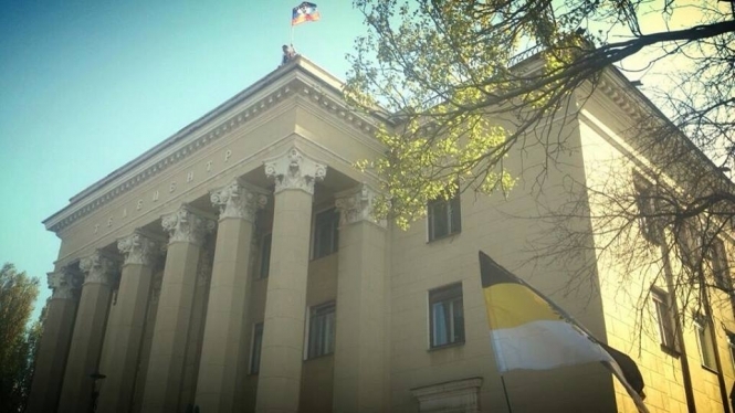 Сепаратисты захватили здание телерадиокомпании в Донецке