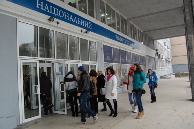 Деканы двух факультетов Донецкого университета саботируют переезд ВУЗа в Винницу 
