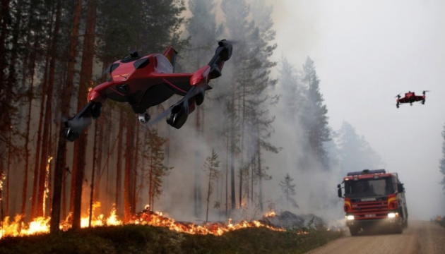 В США представили гибридный дрон-пожарный