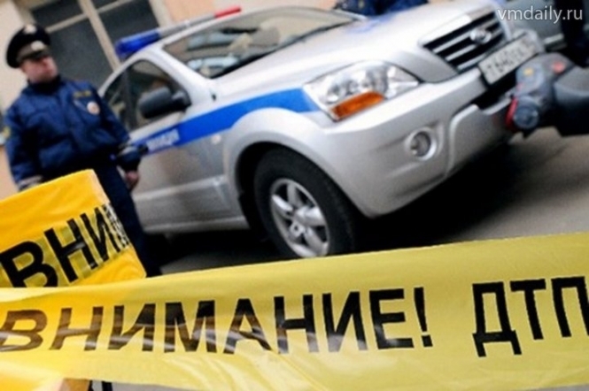 В Белгородской области России в аварию попал микроавтобус с украинскими номерами, в результате чего погибли 11 человек