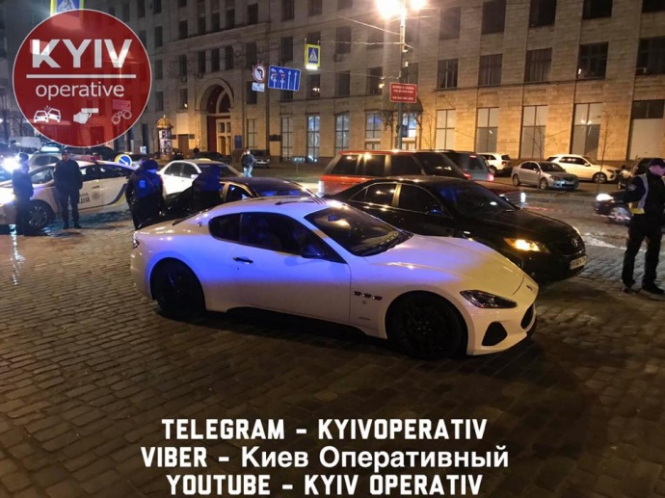 В центре Киева один водитель стрелял в другого после ДТП
