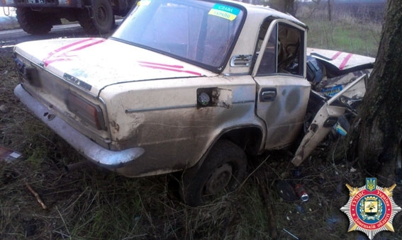 Двое военных попали в больницу из-за аварии в селе у Димитрова, - обновлено