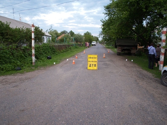 На Сумщині вантажівка наїхала на дітей: є жертви, - фото