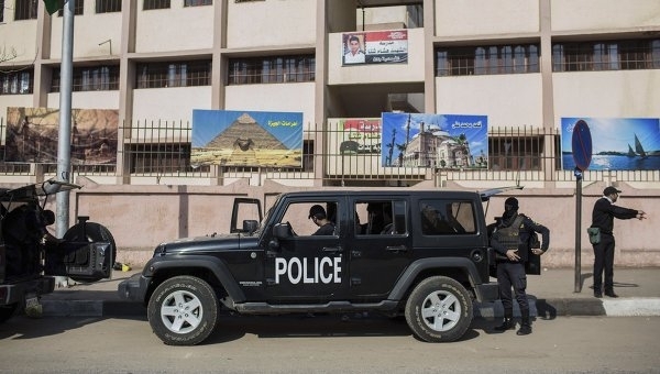 В Египте вооруженные люди обстреляли вход в отель: погибли трое туристов