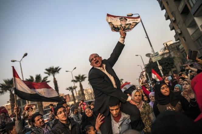 У перший день референдуму в Єгипті в сутичках загинуло десять людей