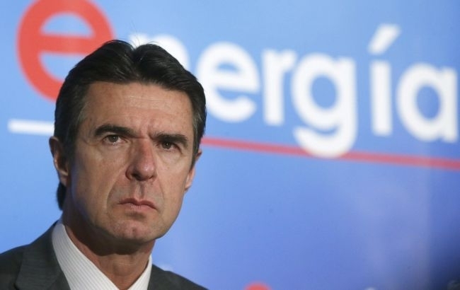 Испанский министр ушел в отставку из-за 