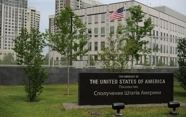 У посольстві США не вважають вибух у Києві терактом
