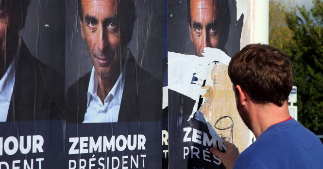 На кандидата у президенти Франції Земмура напали на першому передвиборчому мітингу