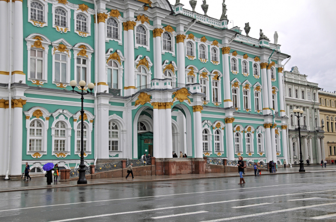 Ермітаж вивозить із кримських музеїв експонати в Казань