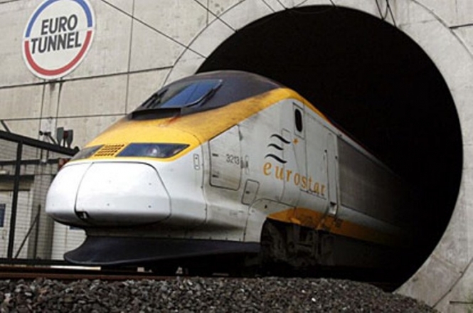 У ЄС хочуть знизити вартість проїзду у тунелі під Ла-Маншем