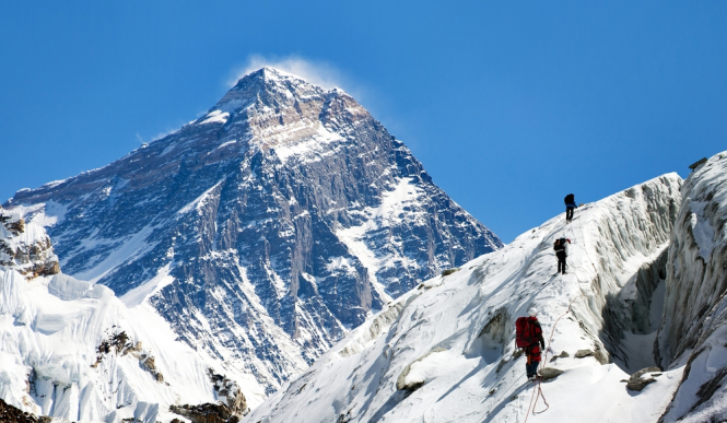 Двое альпинистов солгали о том, что покорили Эверест