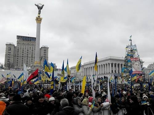 Близько 13 тис активістів зібрав Майдан в ніч на п'ятницю - МВС