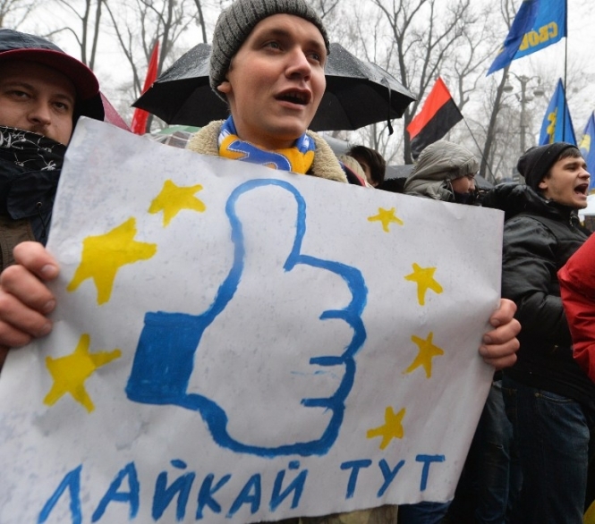 Как украинские протестующие используют Twitter и Facebook: исследования ученых из США 
