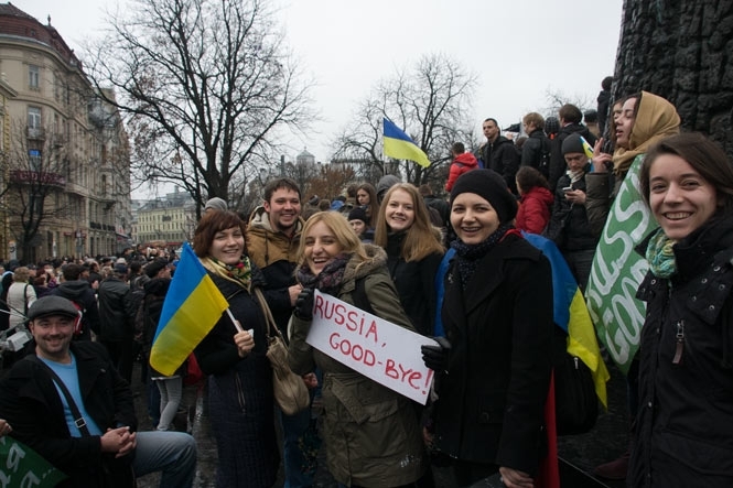 Милиция во Львове опровергает информацию о ликвидации Евромайдана