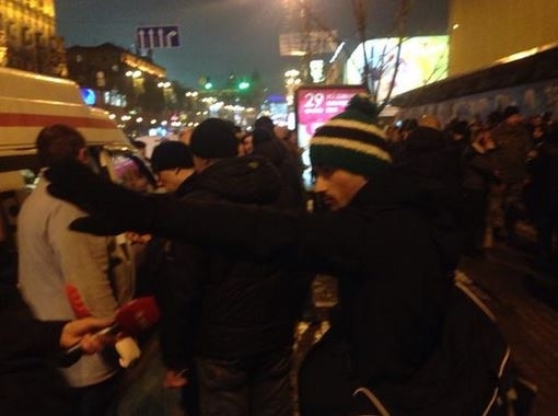 В центре Киева произошла массовая драка: подрались украинские и французские футбольные фаны