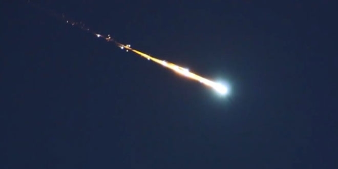 В Канаде зафиксировали падение метеорита, - ВИДЕО
