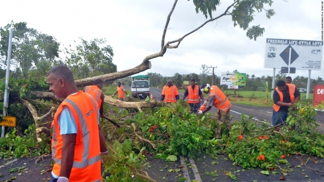 Мощный циклон на Фиджи унес жизни более 20 человек, - ФОТО