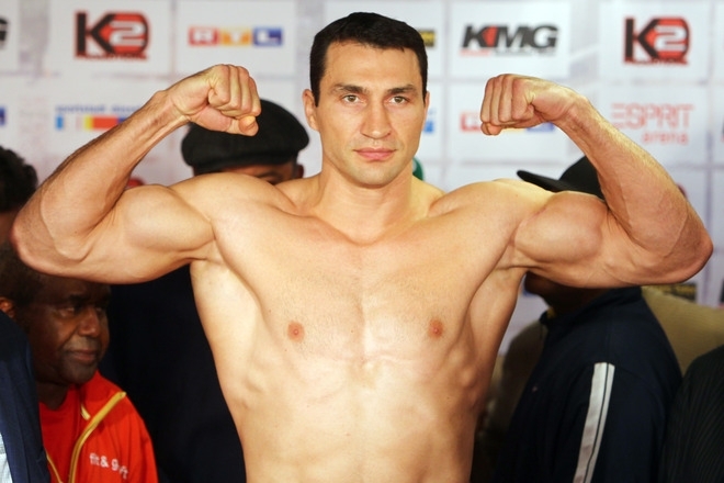 Владимир Кличко получил травму и не сможет боксировать в нынешнем году