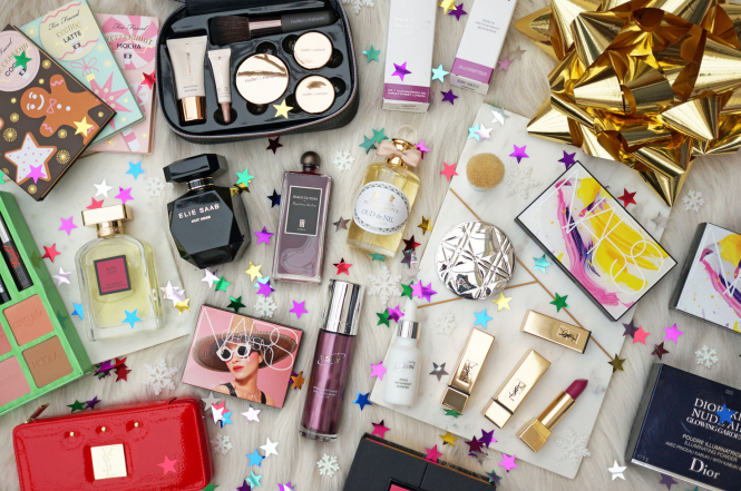 Косметика и парфюмы, которые желает получить девушка на Новый год