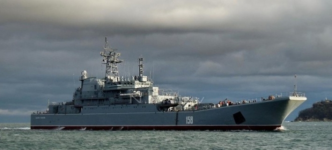 До Керчі зайшов десантний корабель Чорноморського флоту Росії 