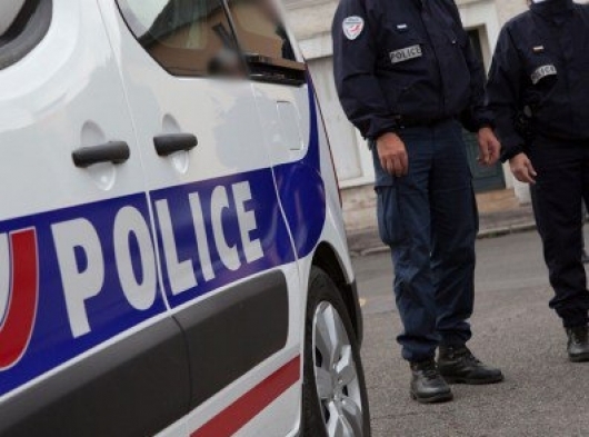 В Париже по подозрению в подготовке теракта задержано подростка