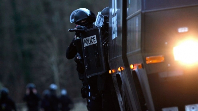 Пятерых подозреваемых в подготовке теракта в Париже арестовано