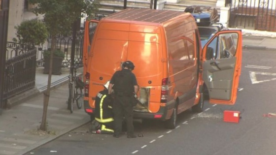 Біля офісу BBC у Лондоні поліція підірвала автомобіль