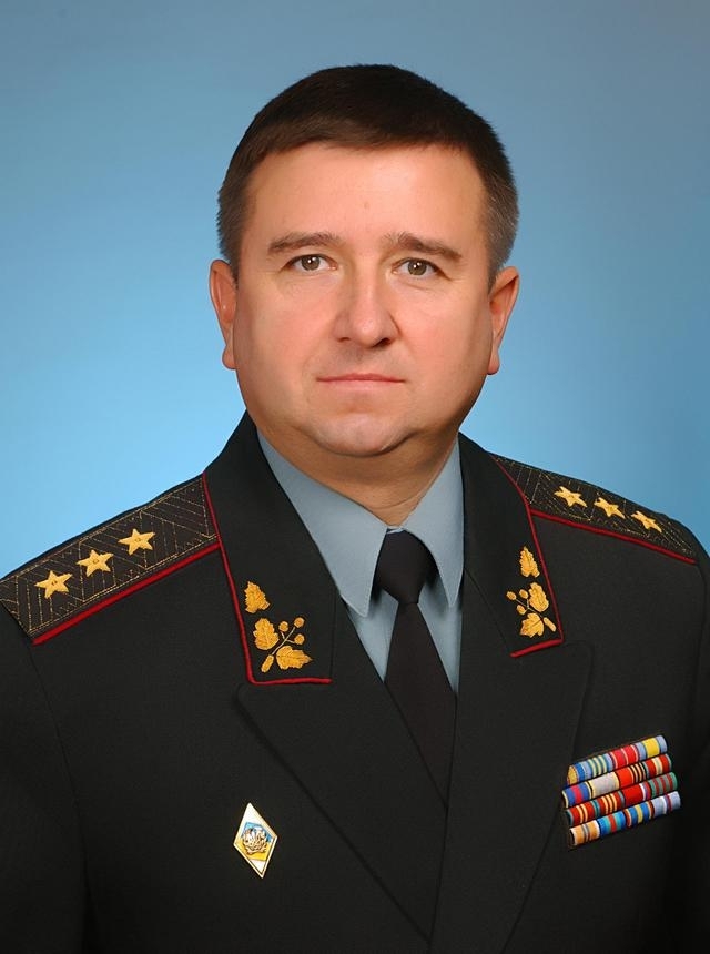 Порошенко поновив люстрованого генерала Воробйова