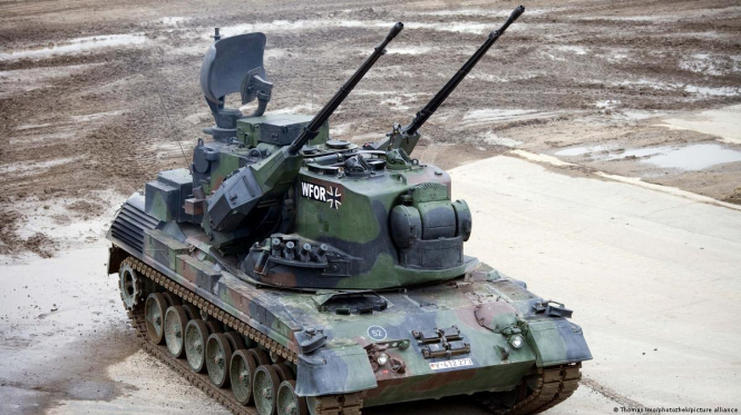 Німеччина передала Україні ще дві установки Gepard та боєприпаси до неї