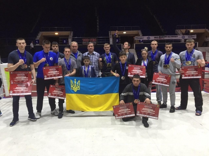 На чемпіонаті Європи з кікбоксингу  українець здобув дві золоті медалі