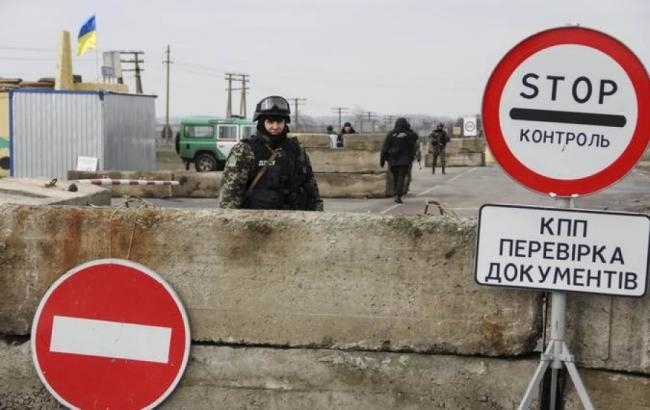 Пограничники предупреждают, что ФСБ подбрасывает украинцам на границе гранаты
