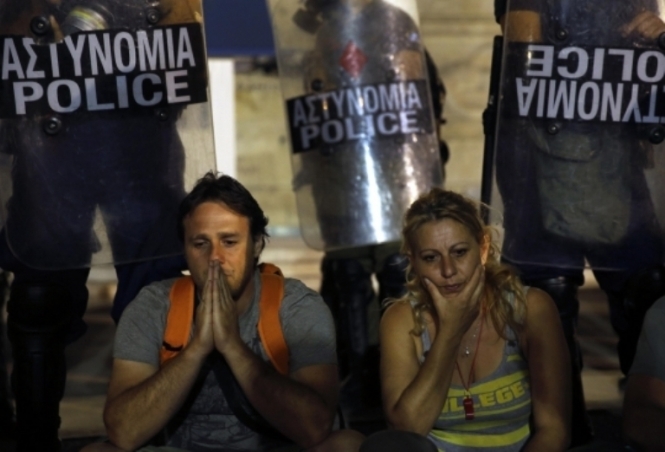 Грекам заборонили протестувати під час візиту німецького міністра