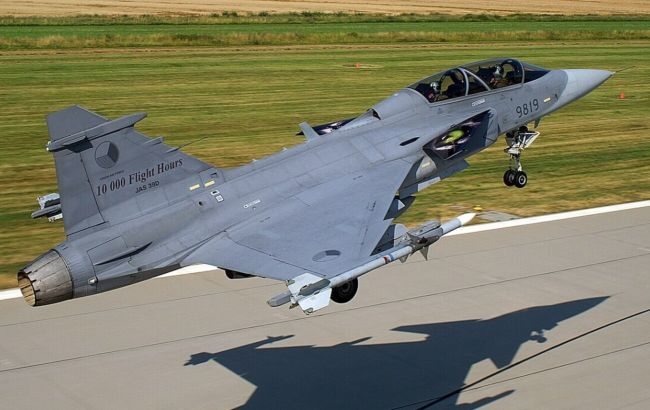 Швеція надасть Україні перші 16 винищувачів Gripen